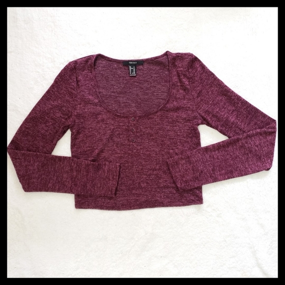 $ (3/$15) Forever21:Size:M/Burgundy Longsleeve Crop top - Picture 2 of 3